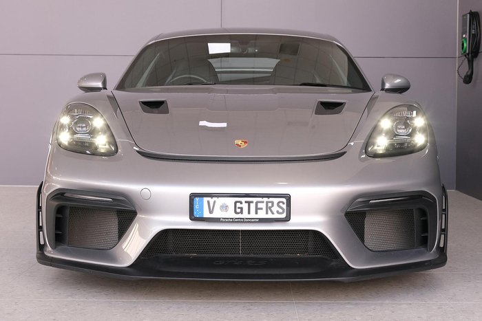 2023 Porsche 718 Cayman GT4 RS
