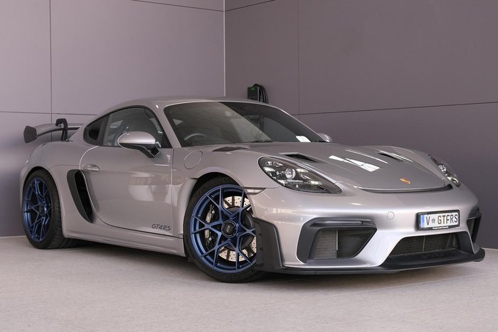 2023 Porsche 718 Cayman GT4 RS