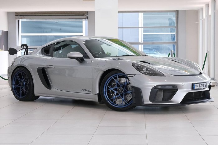 2023 Porsche 718 Cayman GT4 RS