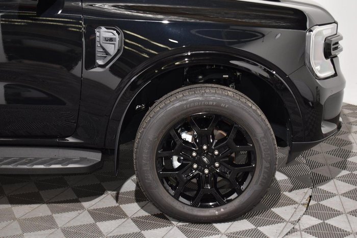 2025 Ford Everest Sport