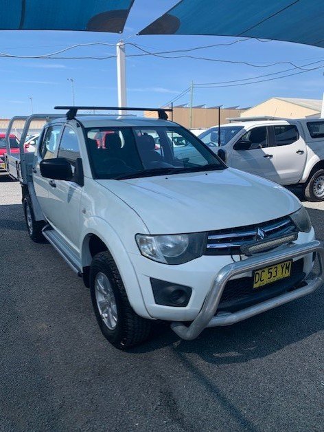 2014 Mitsubishi Triton GLX MN MY15 4X4 Dual Range WHITE