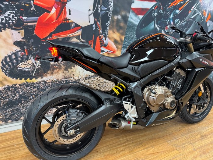 2022 Honda CBR650R BLACK