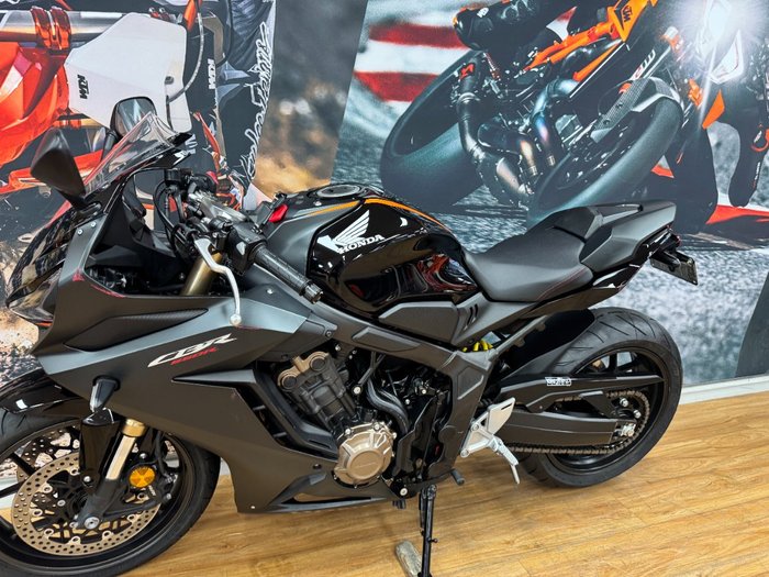2022 Honda CBR650R BLACK