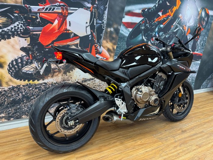 2022 Honda CBR650R BLACK