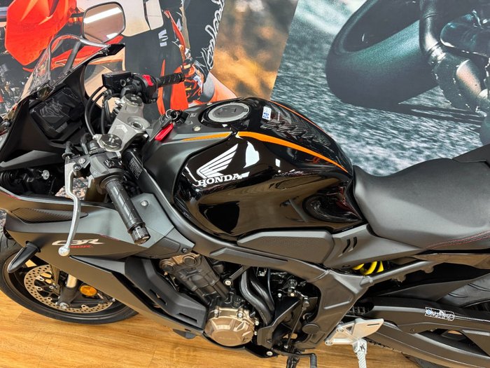 2022 Honda CBR650R BLACK