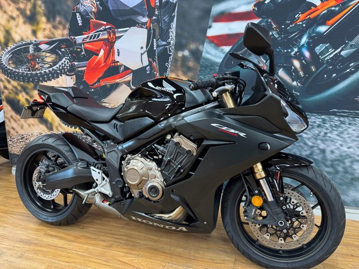 2022 Honda CBR650R BLACK