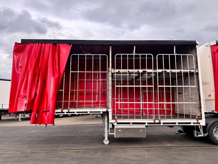 2008 Vawdrey St3 34 Pallet Drop Deck B Double Mezzanine 