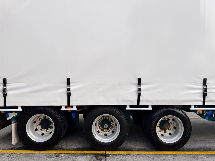 2015 Maxitrans St3 18 Pallet Drop Deck Curtain Sider, 1 X 20 Pins