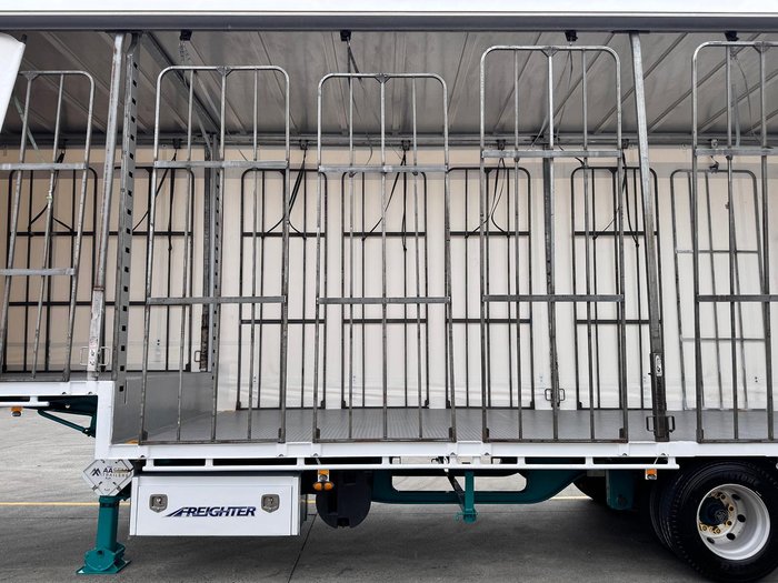 2015 Maxitrans St3 18 Pallet Drop Deck Curtain Sider, 1 X 20 Pins
