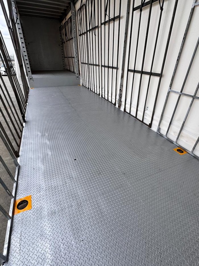 2015 Maxitrans St3 18 Pallet Drop Deck Curtain Sider, 1 X 20 Pins