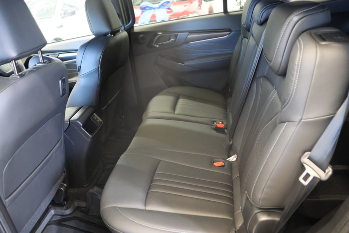 2025 Isuzu MU-X LS-T