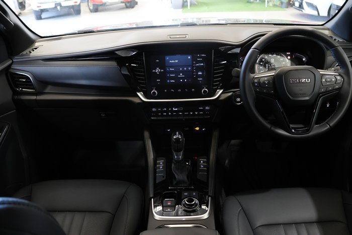 2025 Isuzu MU-X LS-T