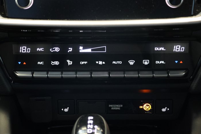 2025 Isuzu MU-X LS-T