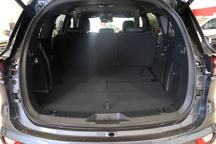 2025 Isuzu MU-X LS-T