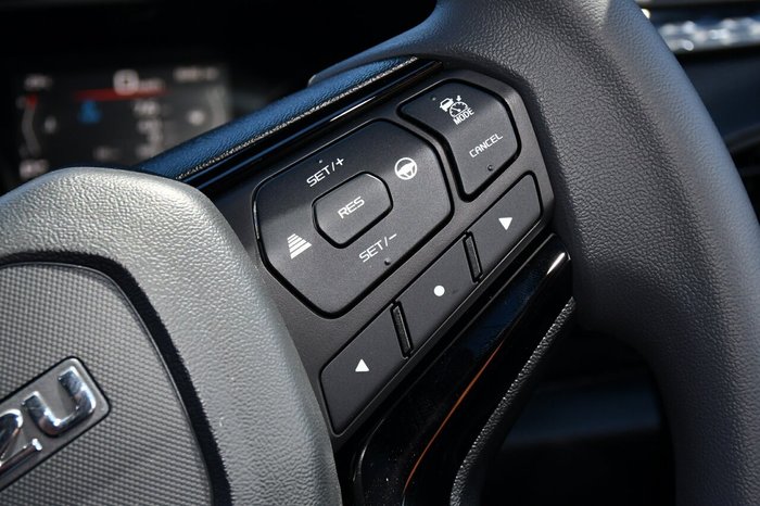 2025 Isuzu D-MAX X-RIDER