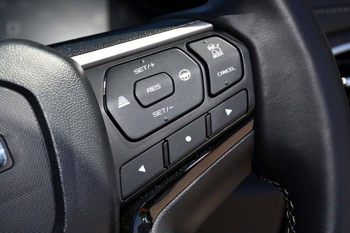 2025 Isuzu MU-X LS-T