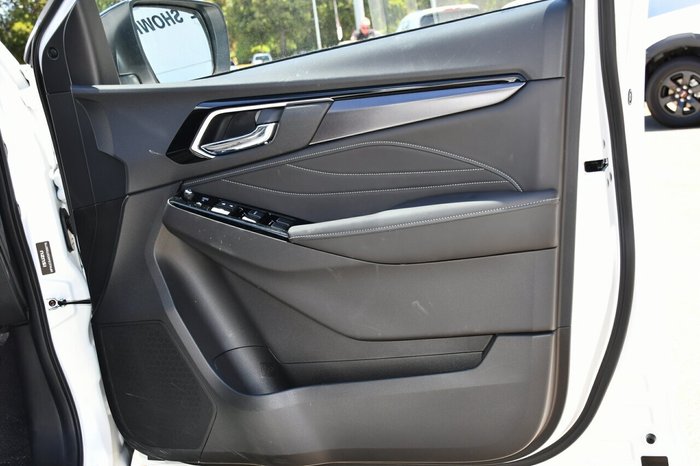 2025 Isuzu MU-X LS-T