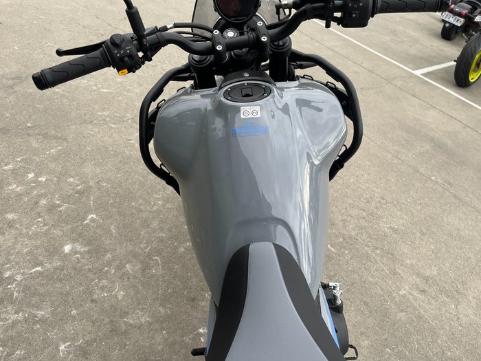 2025 Royal Enfield HIMALAYAN 450 Blue