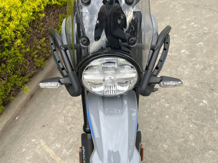 2025 Royal Enfield HIMALAYAN 450 Blue