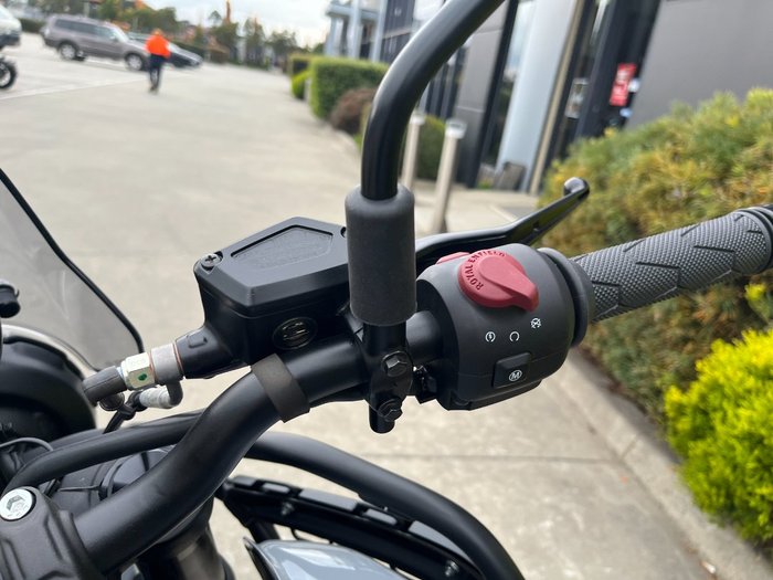 2025 Royal Enfield HIMALAYAN 450 Blue