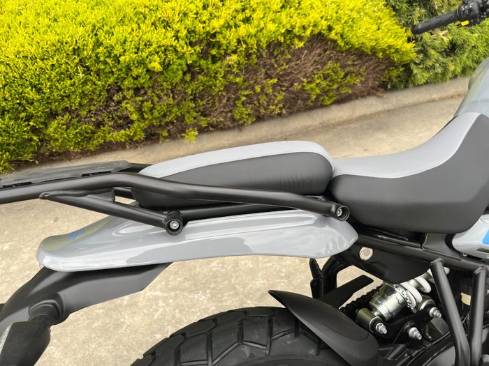 2025 Royal Enfield HIMALAYAN 450 Blue