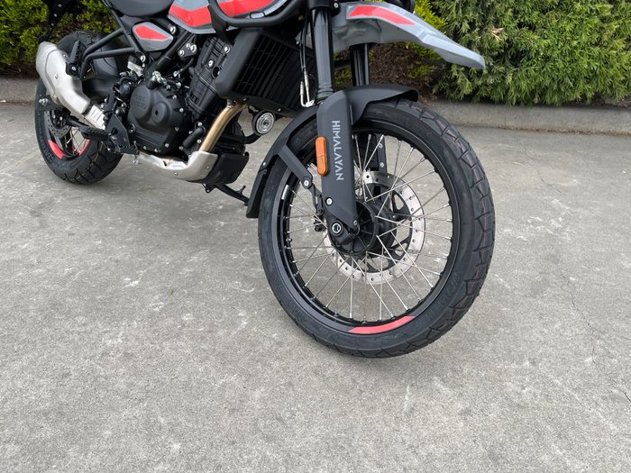 2024 Royal Enfield HIMALAYAN 450 SLATE HIMALAYAN SALT