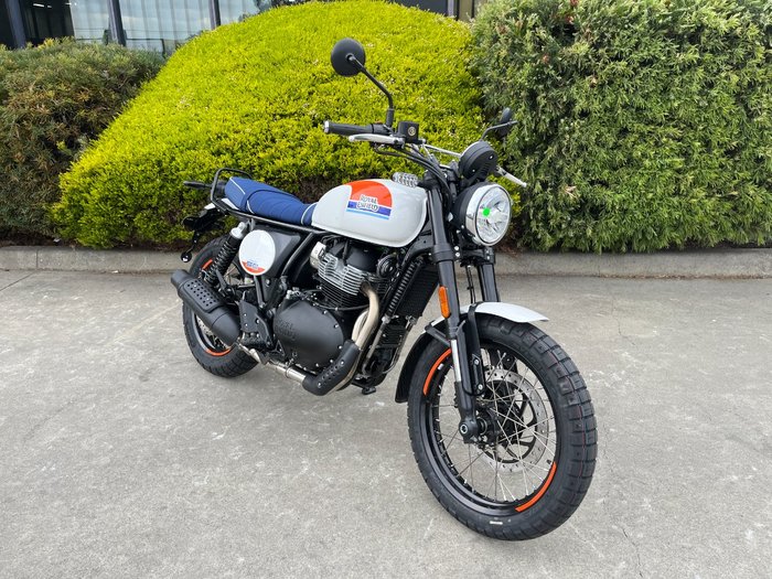 2025 Royal Enfield 2025 650CC INTERCEPTOR BEAR 650 Road White