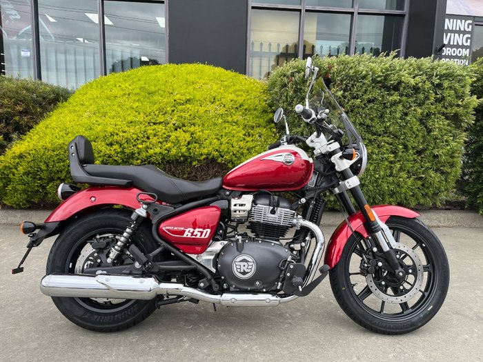 2025 Royal Enfield SUPER METEOR 650 Red