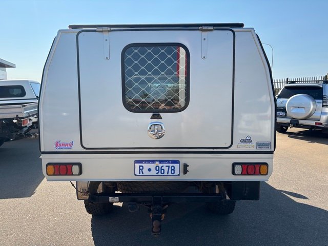 2011 TOYOTA HILUX