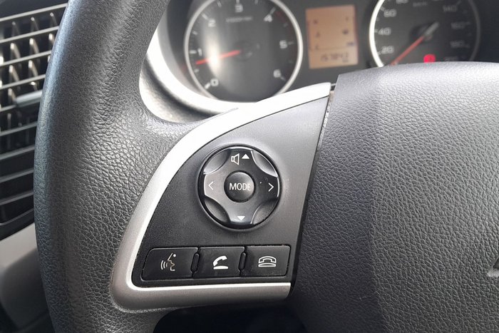 2017 Mitsubishi Triton GLX