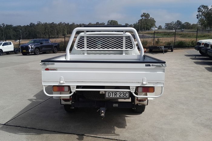 2017 Mitsubishi Triton GLX