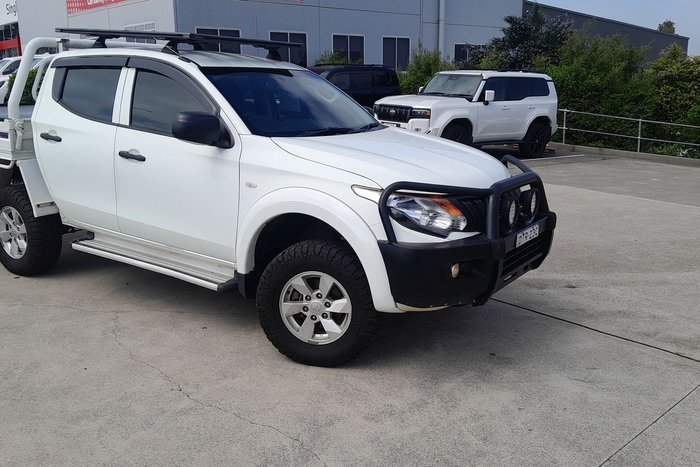 2017 Mitsubishi Triton GLX