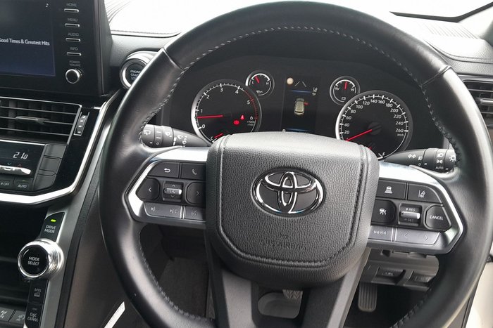 2023 Toyota Landcruiser GXL