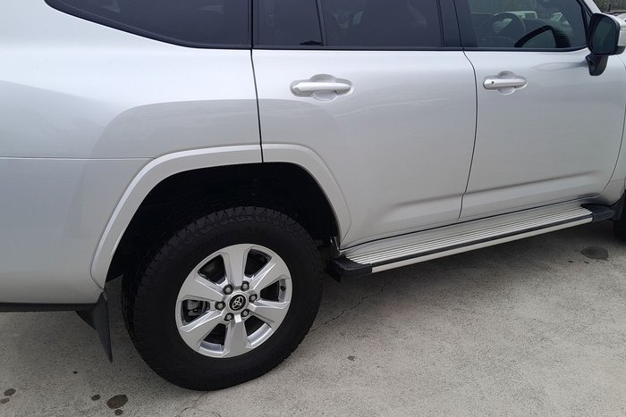 2023 Toyota Landcruiser GXL