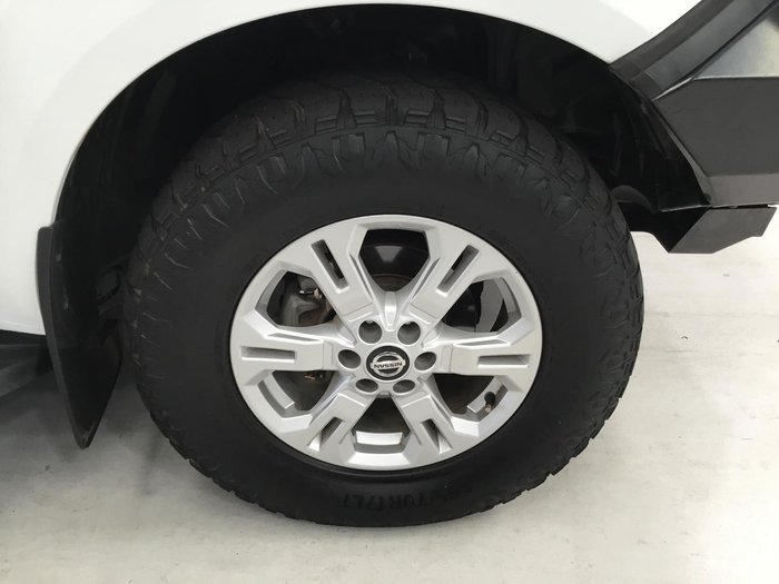 2021 Nissan Navara ST