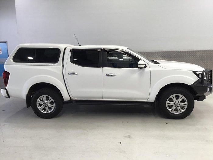 2021 Nissan Navara ST