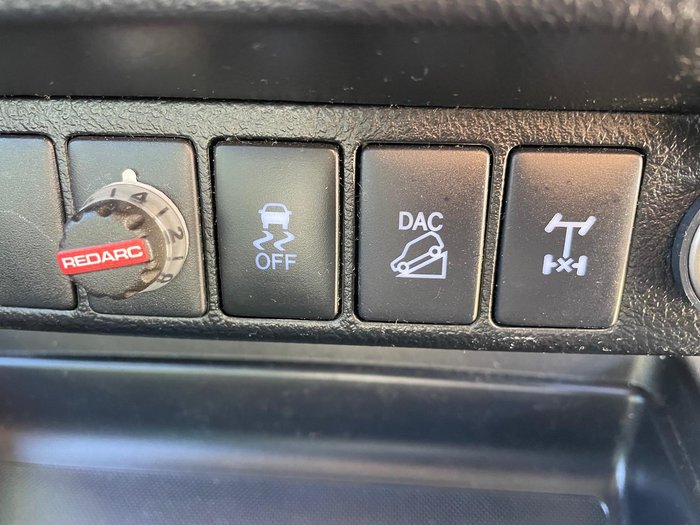 2018 Toyota Hilux SR