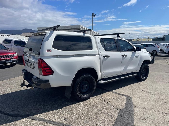 2018 Toyota Hilux SR