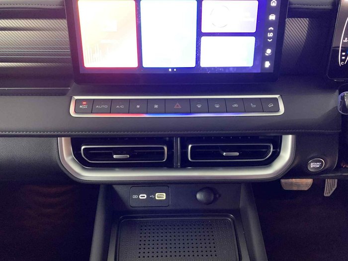 2025 GWM Cannon XSR NPW 4X4 Pearl White