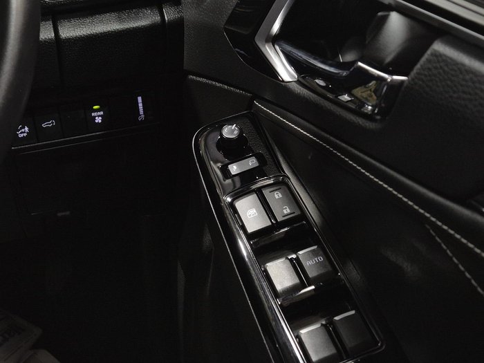 2023 Isuzu MU-X LS-T MY23 4X4 Dual Range White