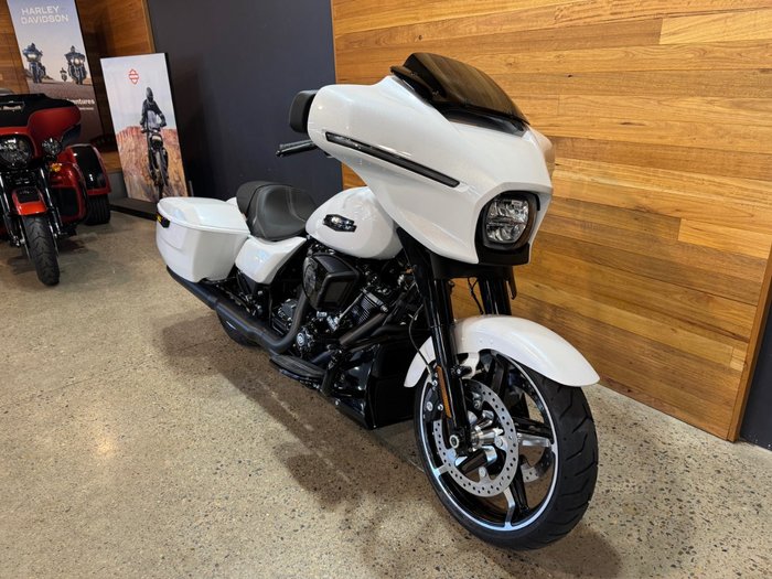 2025 Harley-davidson FLHX STREET GLIDE (117) WHITE ONYX PEARL