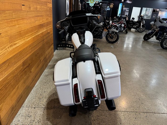 2025 Harley-davidson FLHX STREET GLIDE (117) WHITE ONYX PEARL