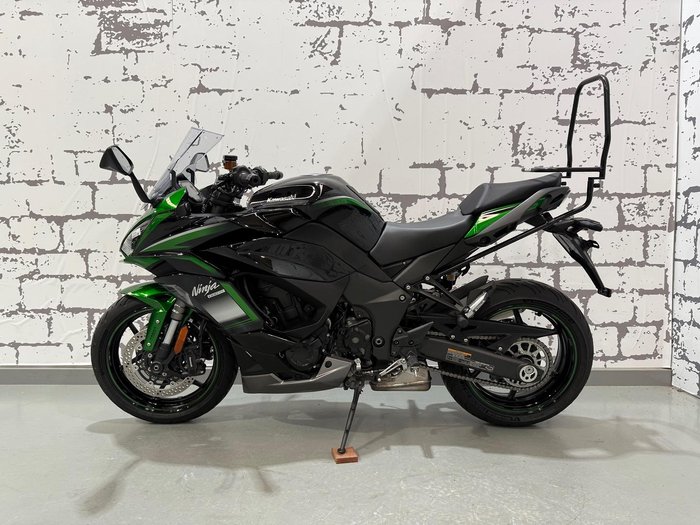 2021 Kawasaki Ninja 1000SX Ninja Green