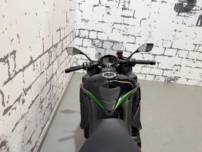 2021 Kawasaki Ninja 1000SX Ninja Green