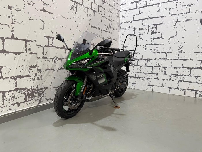 2021 Kawasaki Ninja 1000SX Ninja Green