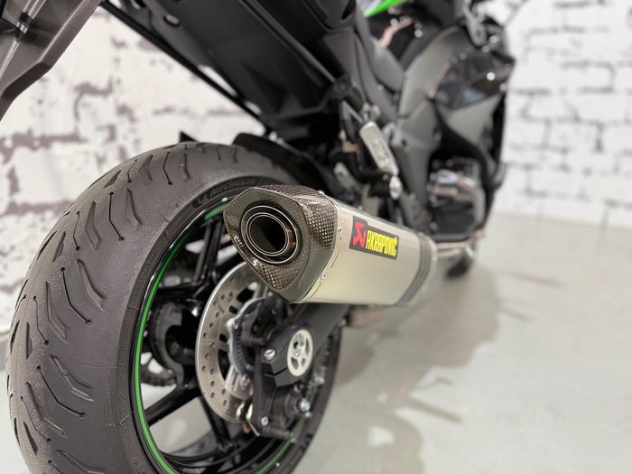 2021 Kawasaki Ninja 1000SX Ninja Green