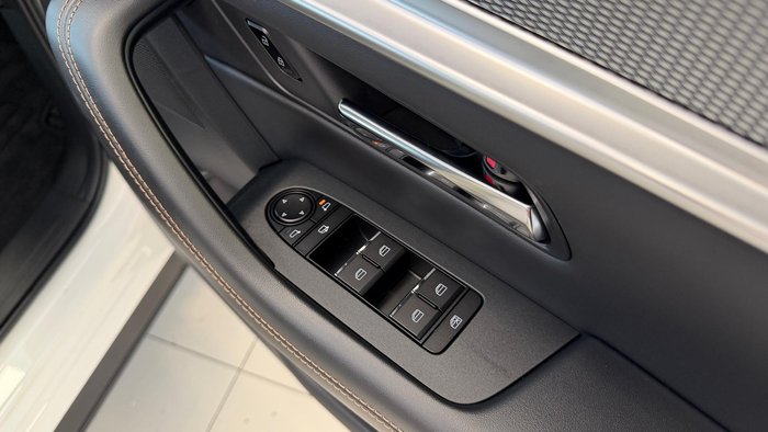 2024 Mazda CX-80 G40e GT