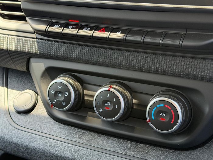 2025 Renault Trafic Pro