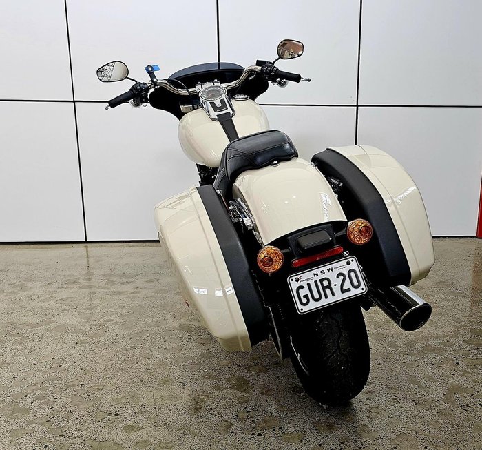 2022 Harley-Davidson Sport Glide 107 (FLSB) Softail White