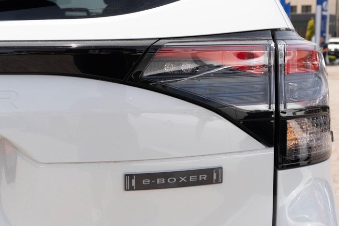 2025 Subaru Forester Hybrid S6 MY26 AWD Crystal White